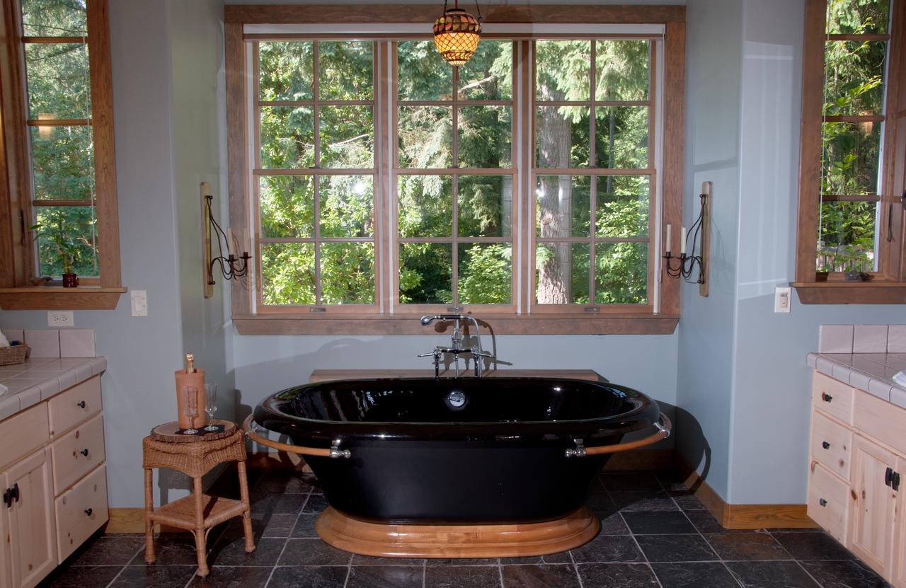 Hideaway Lodge B And B Woodinville Exteriör bild