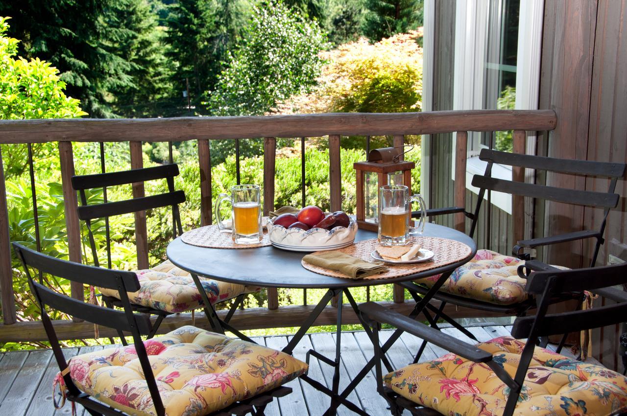 Hideaway Lodge B And B Woodinville Exteriör bild